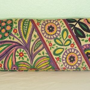 Vera Bradley  clutch